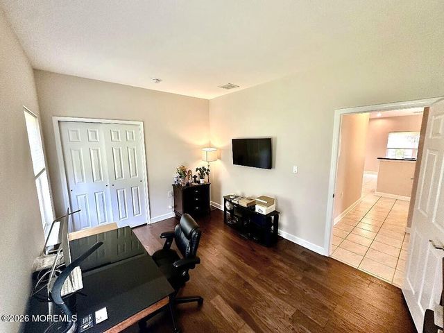 12 Lorenzo Road, Manchester, NJ 08759