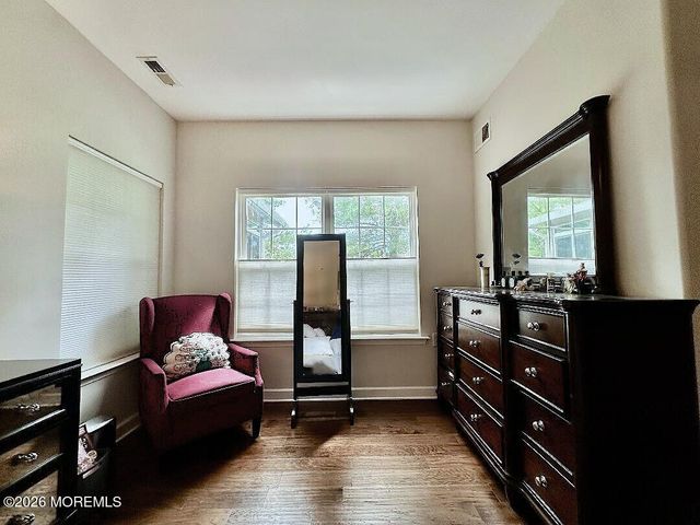 12 Lorenzo Road, Manchester, NJ 08759