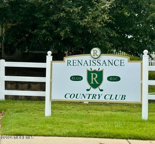 12 Lorenzo Road, Manchester, NJ 08759