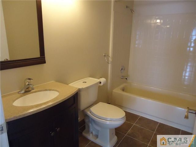 306 Wimbeldon Court, North Brunswick, NJ 08902