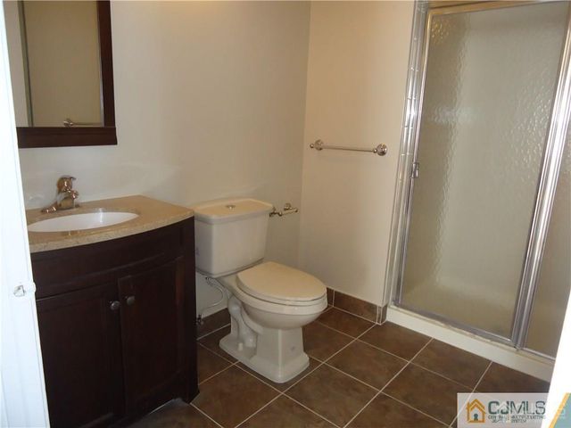 306 Wimbeldon Court, North Brunswick, NJ 08902