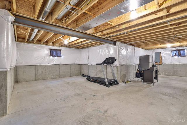 324 Palomino Court, Fairfield, OH 45014