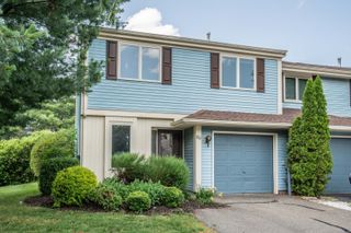 80 Copper Beech Drive 80, Rocky Hill, CT 06067