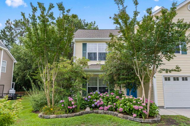 136 Molinia Dr., Murrells Inlet, SC 29576