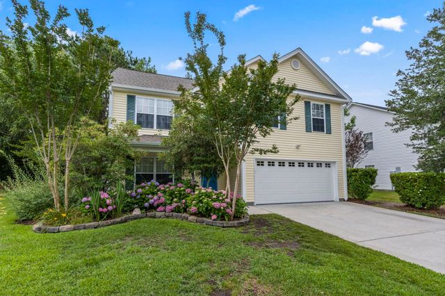 136 Molinia Dr., Murrells Inlet, SC 29576