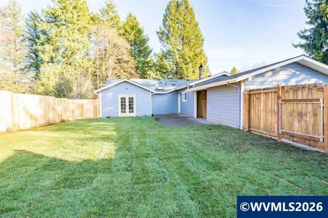 483 SE Hazel St, Mill City, OR 97360