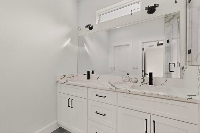 6039 Plum Dale Road, Dallas, TX 75241