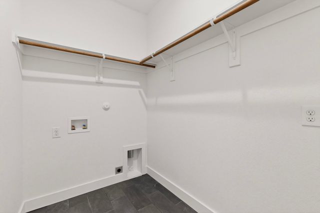 6039 Plum Dale Road, Dallas, TX 75241