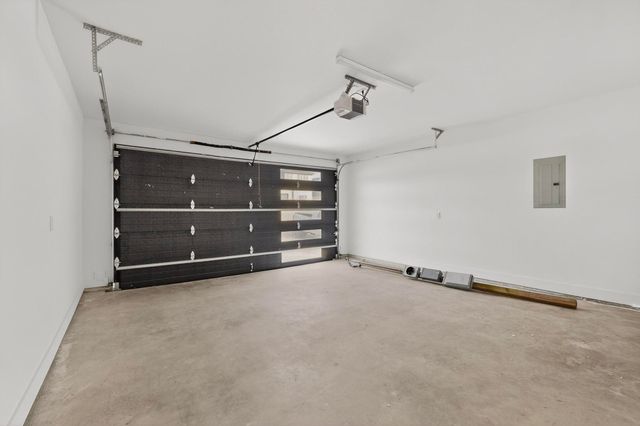 6039 Plum Dale Road, Dallas, TX 75241