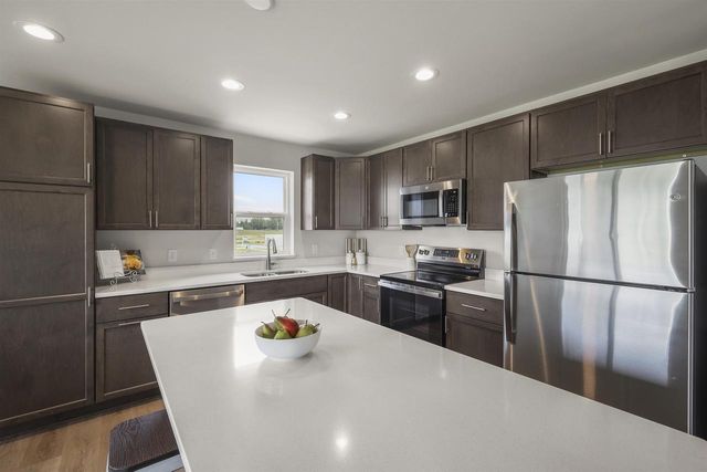 358 Wild Rose Way, Stoughton, WI 53589