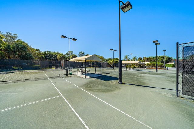 8010 Fairway Lane, West Palm Beach, FL 33412