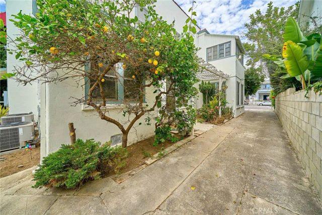727 Crenshaw, Los Angeles, CA 90005