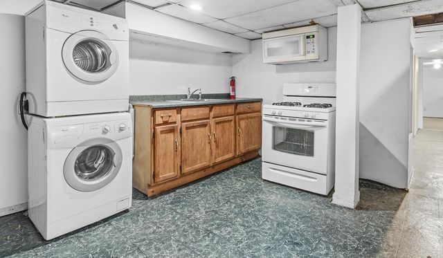 2214 California Street NE, Minneapolis, MN 55418