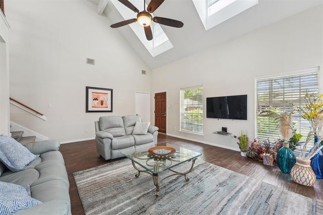 16023 Lakestone Drive, Tomball, TX 77377