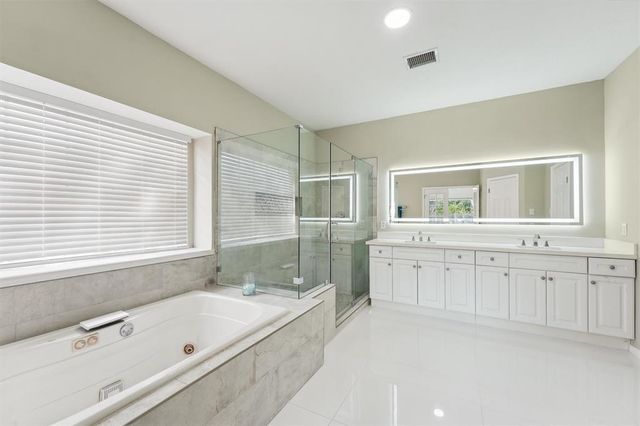 16023 Lakestone Drive, Tomball, TX 77377