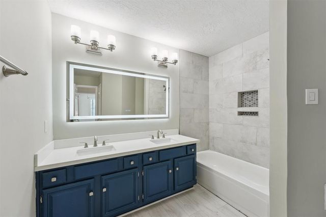 16023 Lakestone Drive, Tomball, TX 77377