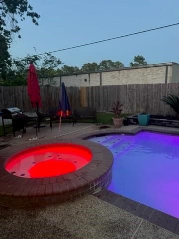 16023 Lakestone Drive, Tomball, TX 77377