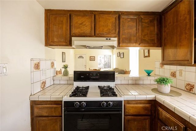 1451 Volney, City Terrace, CA 90063