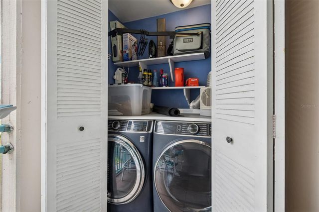 1 KEY CAPRI 101E, Treasure Island, FL 33706