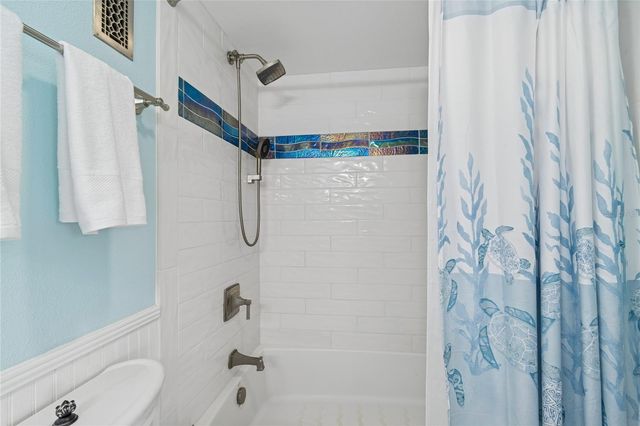 1 KEY CAPRI 101E, Treasure Island, FL 33706