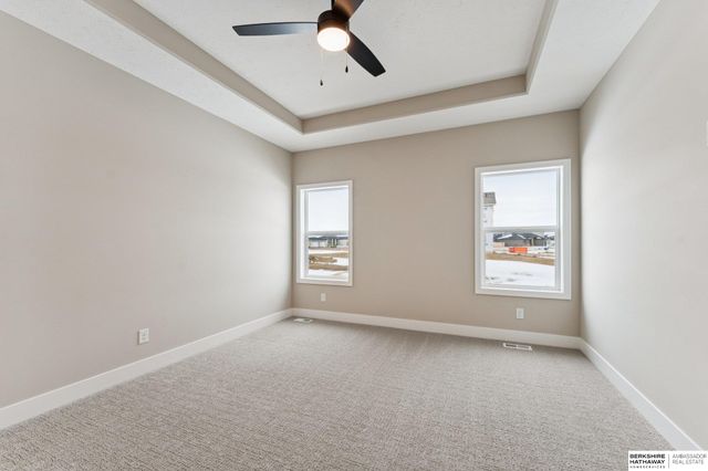 20814 Kansas Avenue, Elkhorn, NE 68022