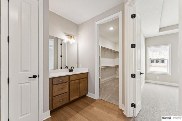 20814 Kansas Avenue, Elkhorn, NE 68022