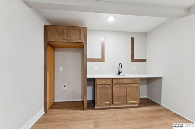 20814 Kansas Avenue, Elkhorn, NE 68022