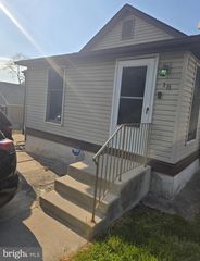 18 NEWPORT AVE, New Castle, DE 19720