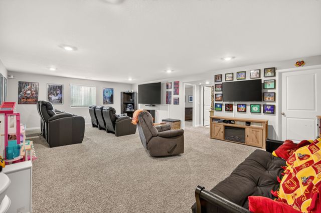 1608 Southbridge Drive, Adel, IA 50003
