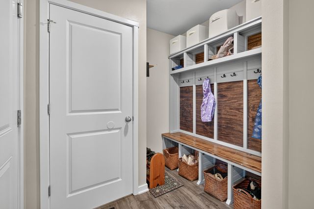 1608 Southbridge Drive, Adel, IA 50003