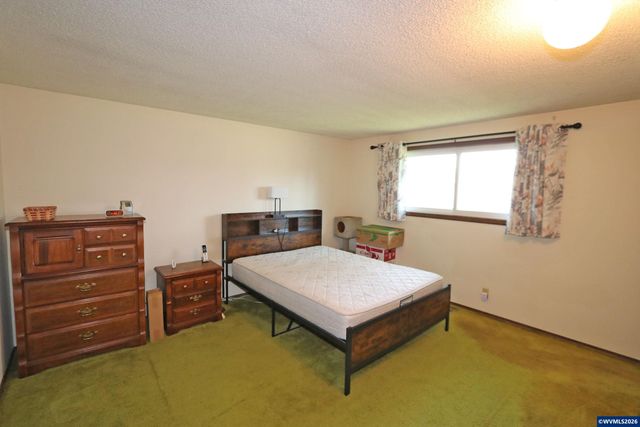 495 Buckboard Ct SE, Salem, OR 97317