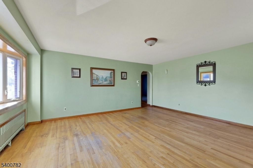 835 Chestnut St, Kearny Town, NJ 07032 — photo 3