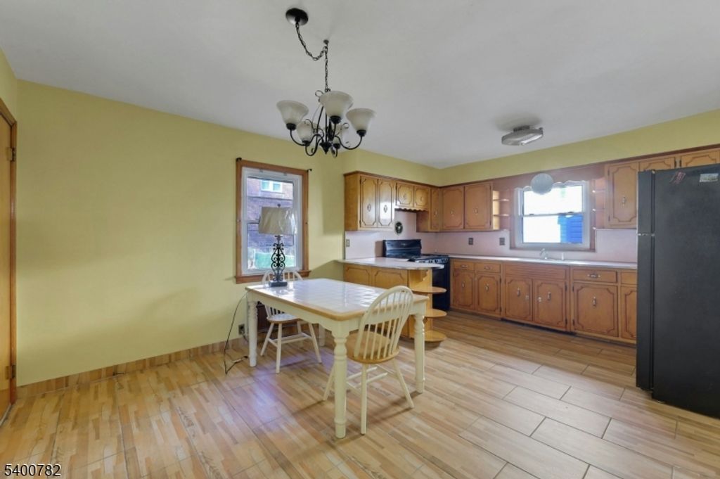 835 Chestnut St, Kearny Town, NJ 07032 — photo 5