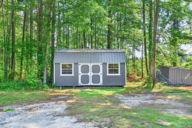 1586 Highway 15, Saint George, SC 29477