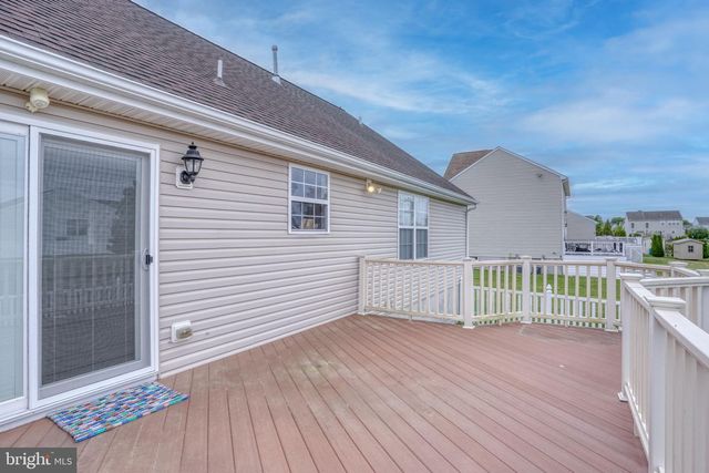 110 KINGSMILL DR, Felton, DE 19943
