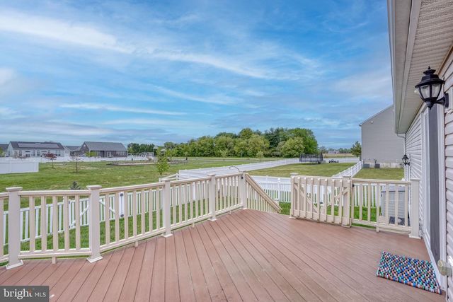 110 KINGSMILL DR, Felton, DE 19943
