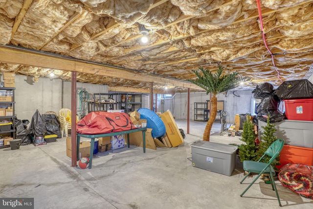 110 KINGSMILL DR, Felton, DE 19943