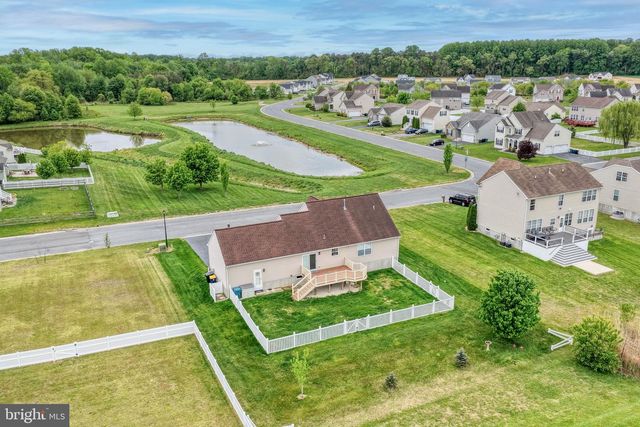 110 KINGSMILL DR, Felton, DE 19943