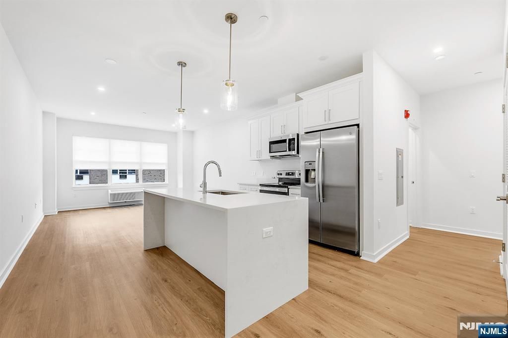 74 Clarendon Place 202, Hackensack, NJ 07601