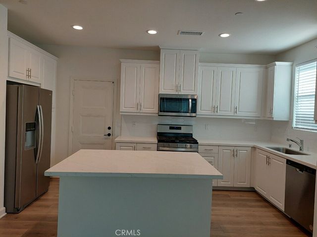 3921 S Jolly Paseo, Ontario, CA 91761