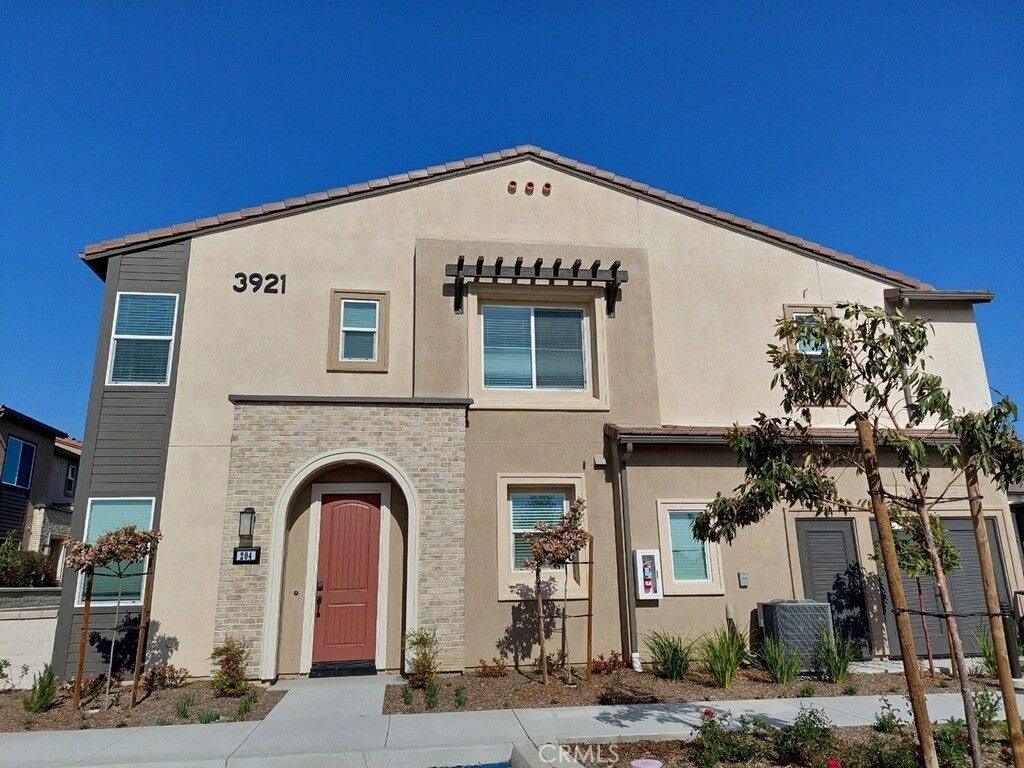 3921 S Jolly Paseo, Ontario, CA 91761
