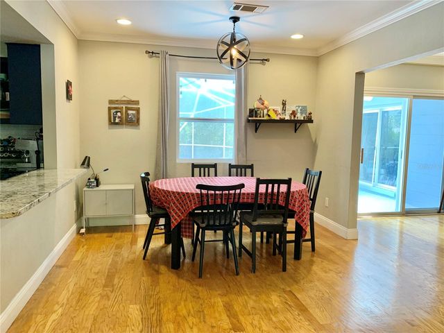 2219 NW 17TH AVENUE, Gainesville, FL 32605