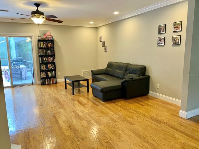 2219 NW 17TH AVENUE, Gainesville, FL 32605