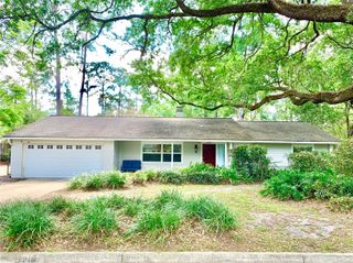 2219 NW 17TH AVENUE, Gainesville, FL 32605