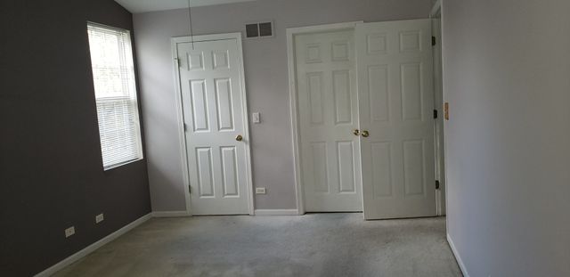 124 E Bailey Road A, Naperville, IL 60565