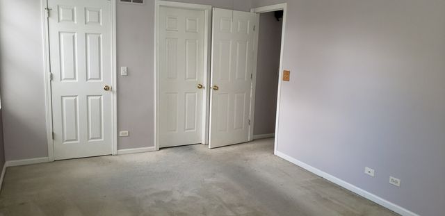 124 E Bailey Road A, Naperville, IL 60565