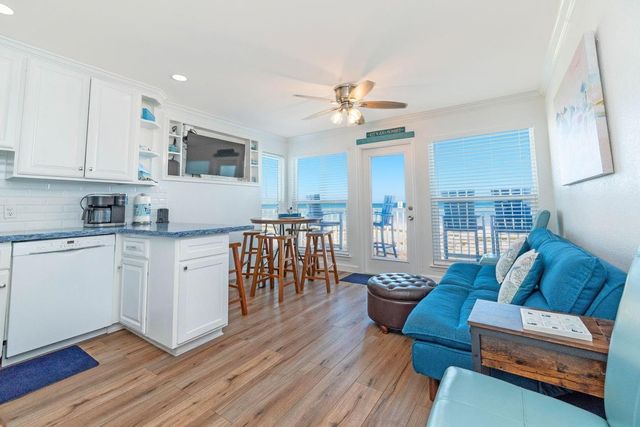 10811 San Luis Pass Road 2217, Galveston, TX 77554