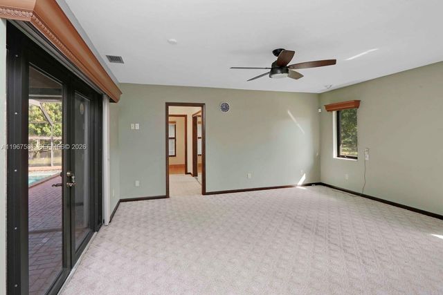 19285 SW 272nd St, Homestead, FL 33031