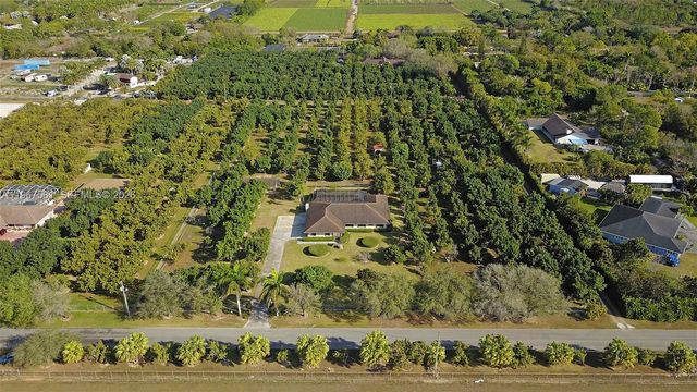 19285 SW 272nd St, Homestead, FL 33031