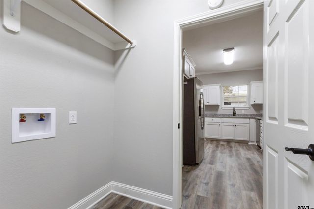 106 Royal St, Gilmer, TX 75645
